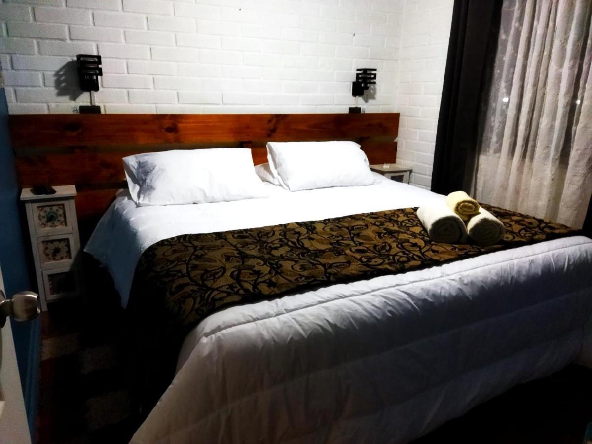Casa Roble Anejo Bed & Breakfast Санта Крус Екстериор снимка