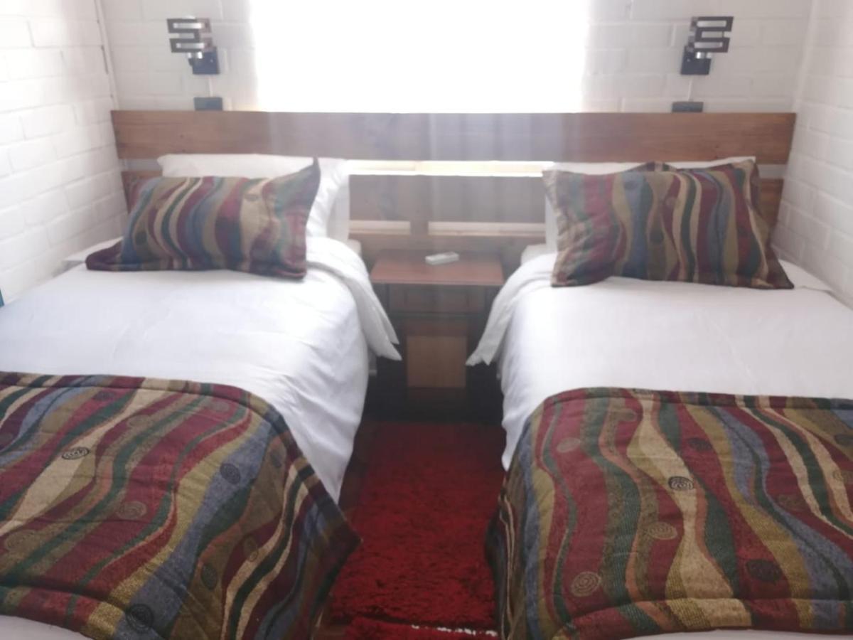 Casa Roble Anejo Bed & Breakfast Санта Крус Екстериор снимка